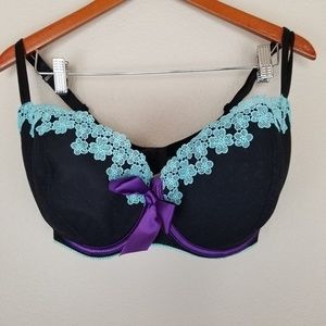 Cacique Intimates & Sleepwear - Cacique Swiss Dot Black Lace Bra Cacique Intimates & Sleepwear - Cacique Swiss Dot Black Lace Bra